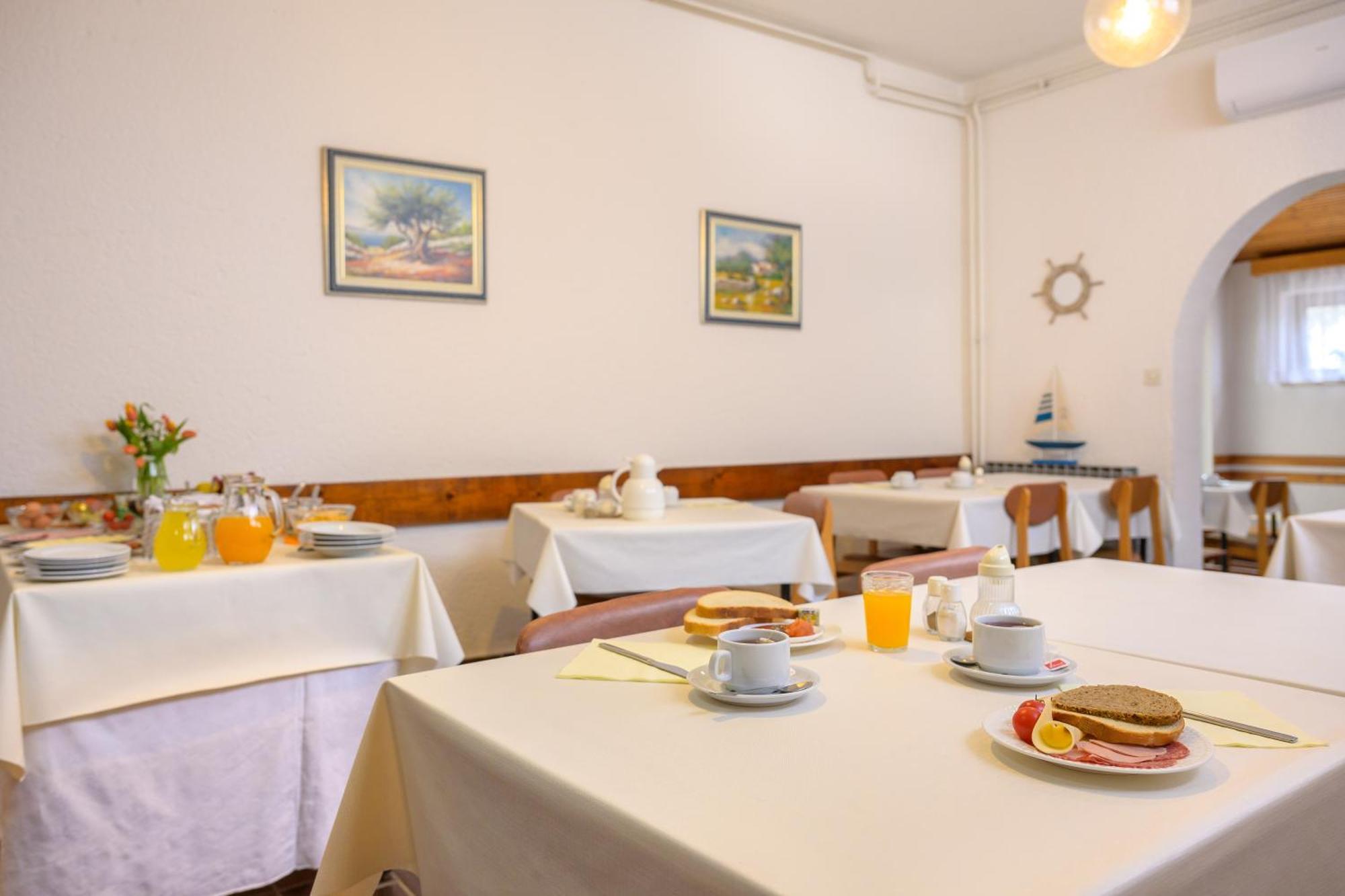 Bed And Breakfast Ritosa Poreč Kültér fotó