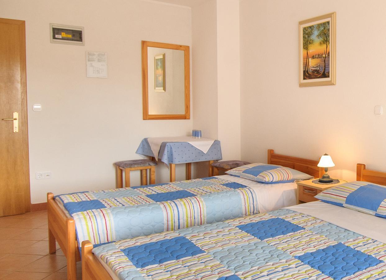 Bed And Breakfast Ritosa Poreč Kültér fotó